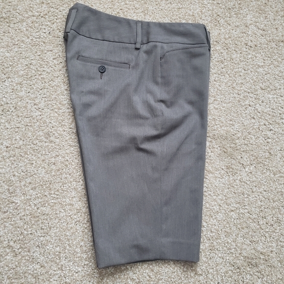 Express Editor Bermuda shorts size 2 gray - Picture 3 of 9